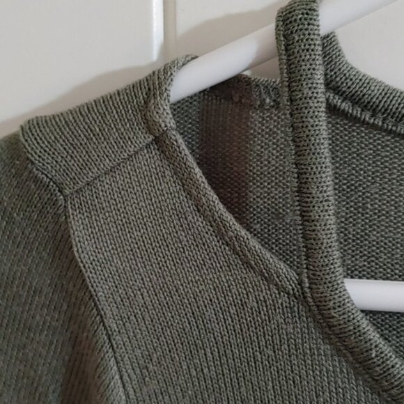 3/$25 The Children Place green Long sleeve top sweater shirt kids XXL - Picture 4 of 6